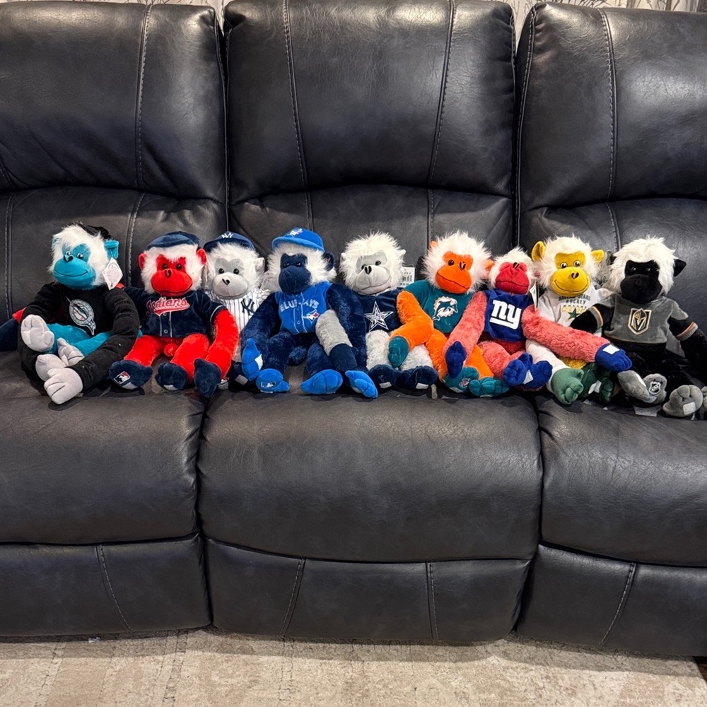Forever Collectables Colorful Plush Interlocking Monkey Set. NHL/MLB/NFL